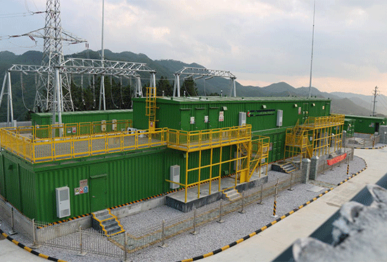 為適應智能變電站發(fā)展方向,湘能楚天推出智慧型+功能+特種集成艙解決方案