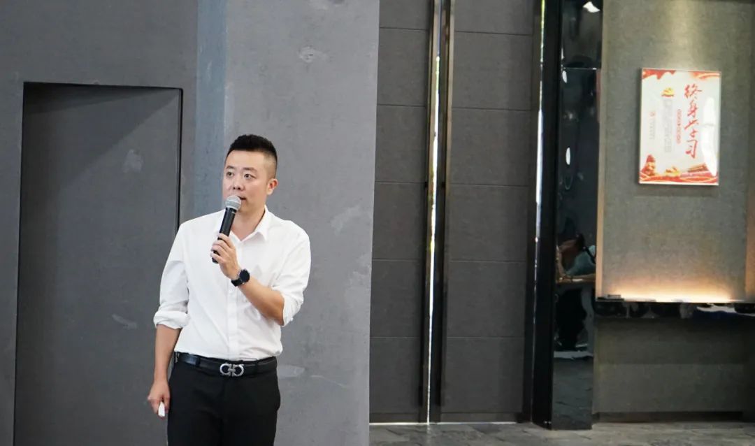 1658999884844670.jpg 6.jpg